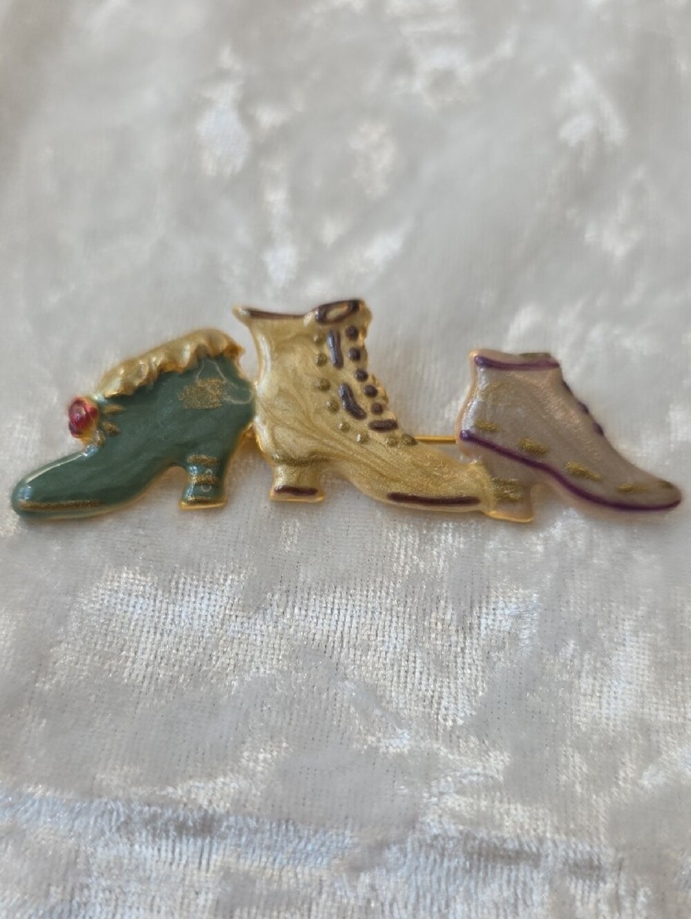 Vintage Lot Brooches Trifari, 1928, Unbranded* - Picture 8 of 9